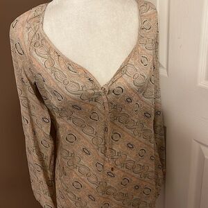 Ann Taylor Loft Blouse. Size 8 EUC